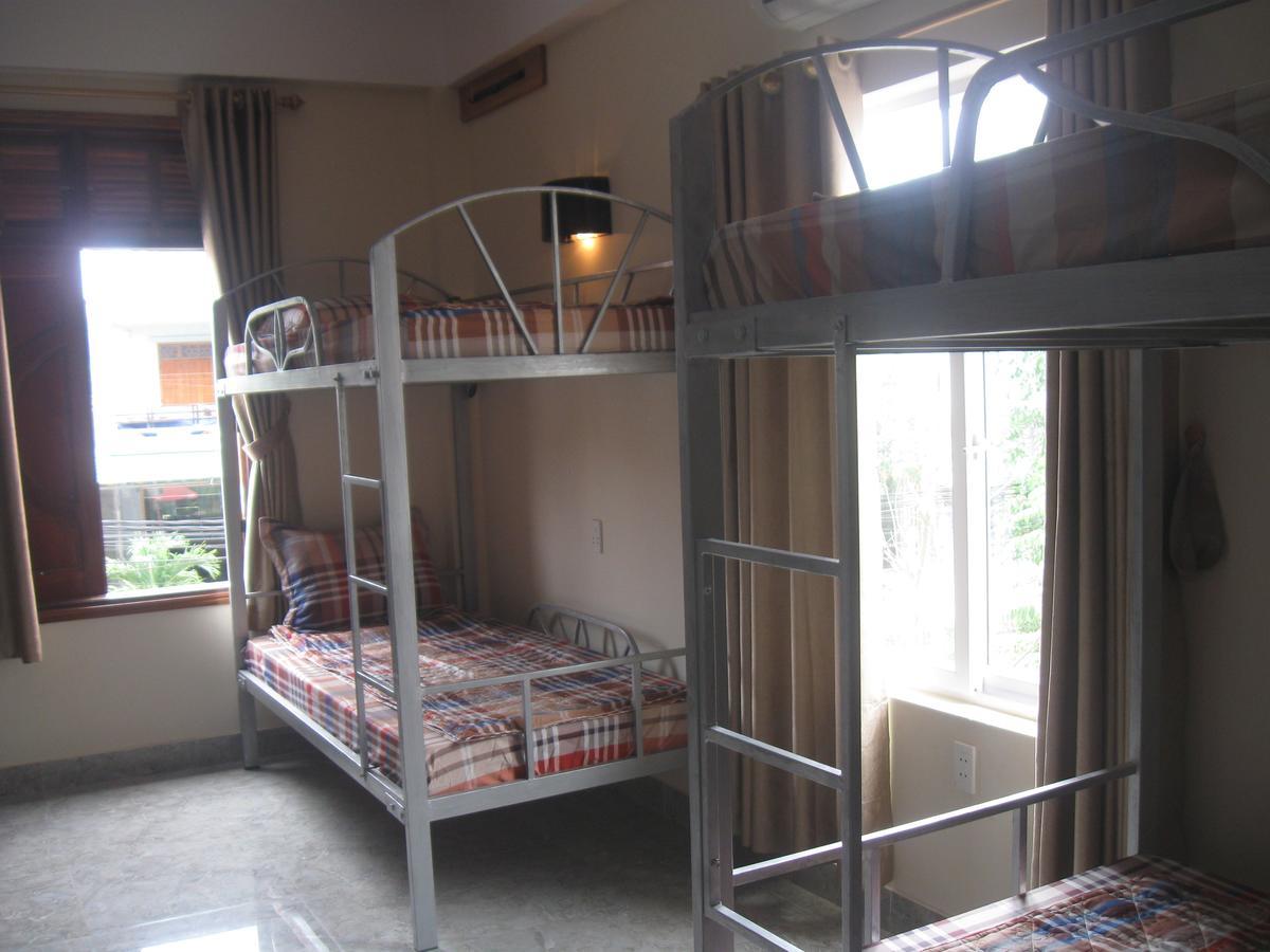 Phong Nha Gecko Hostel Dong Hoi Exterior photo