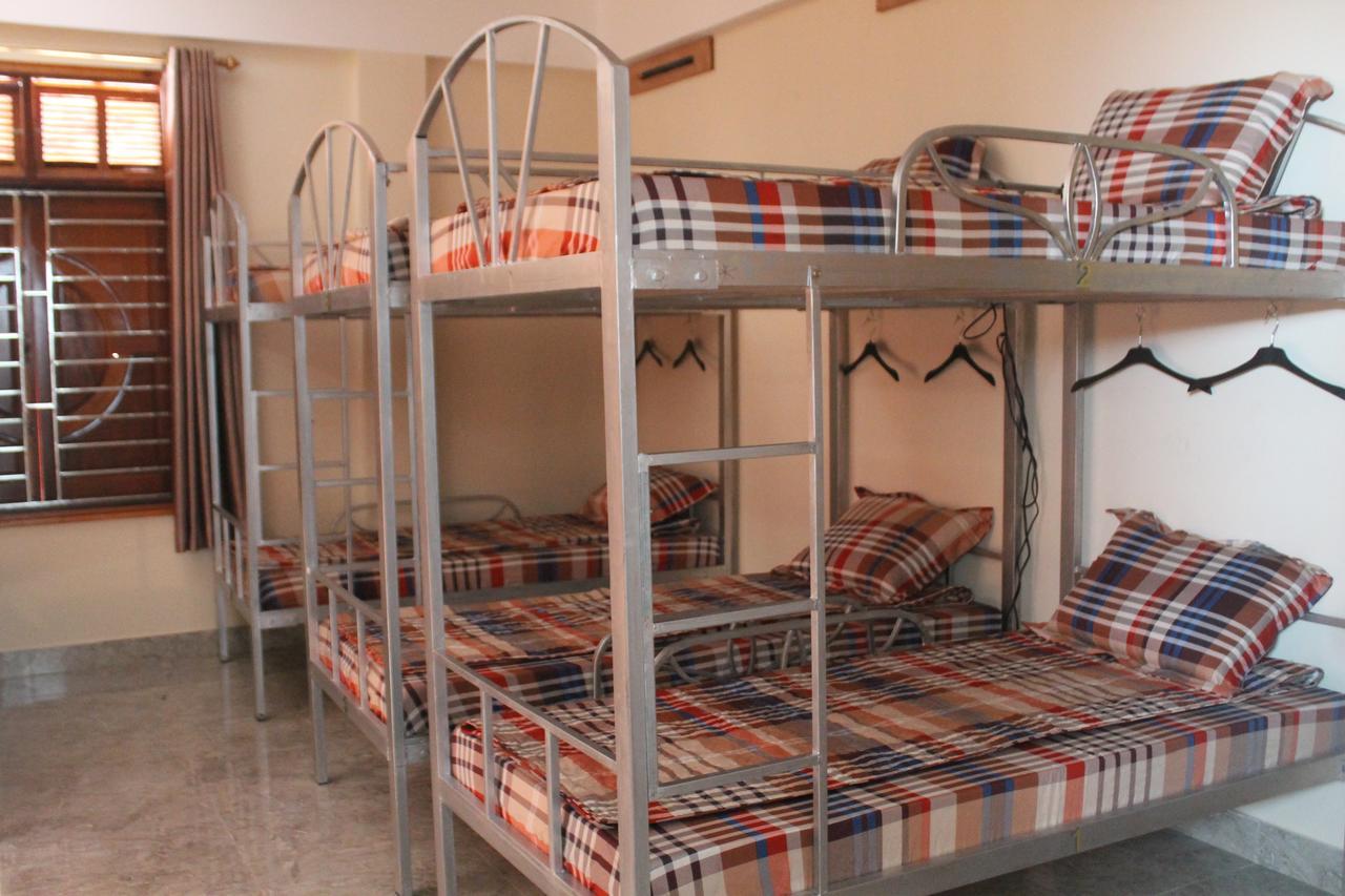 Phong Nha Gecko Hostel Dong Hoi Exterior photo